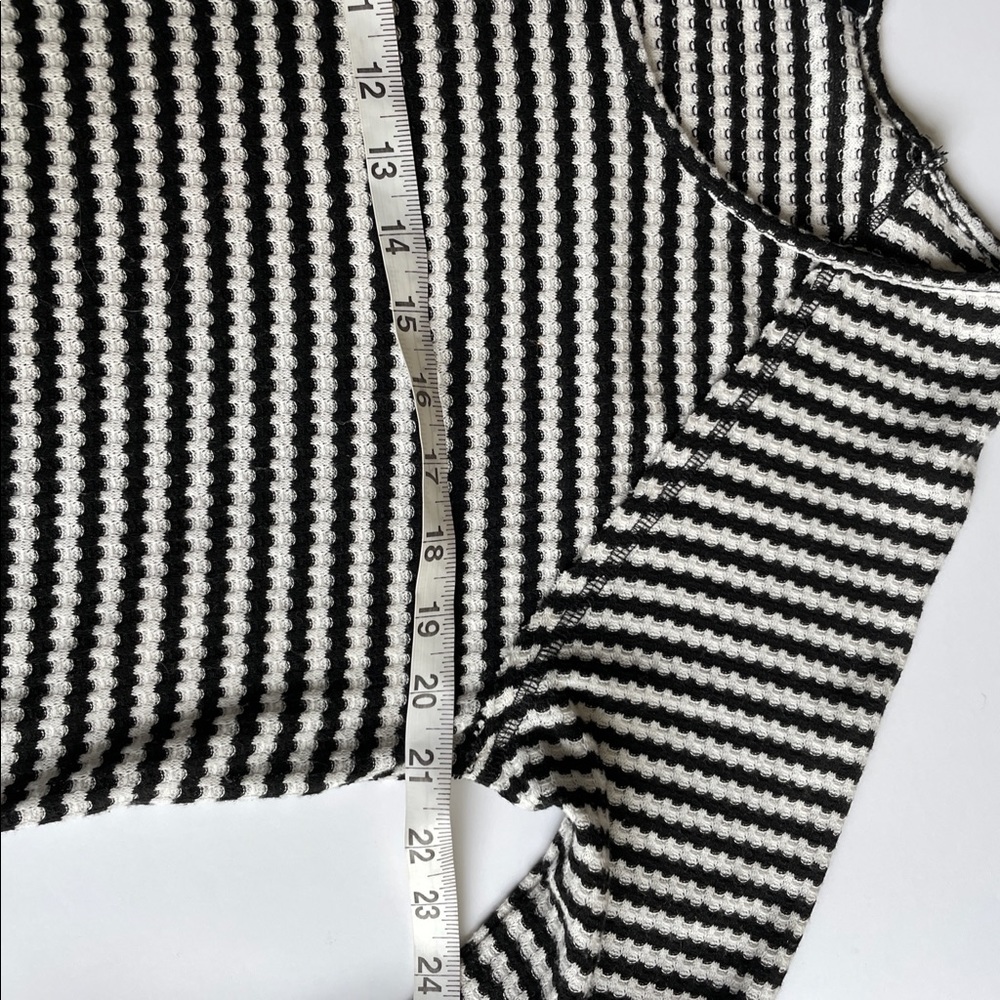 Torrid waffle tee - Picture 6 of 6